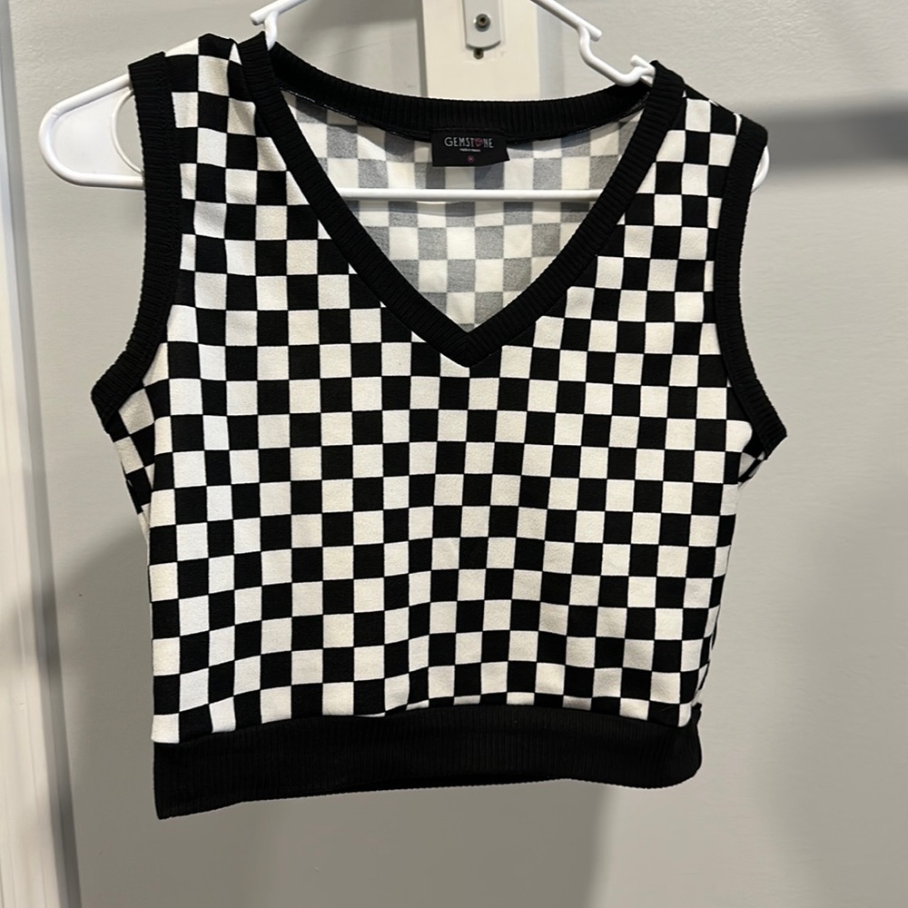 B&W checkered crop top